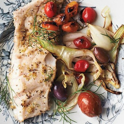 Broiled Striped Bass With Tomatoes And Fennel