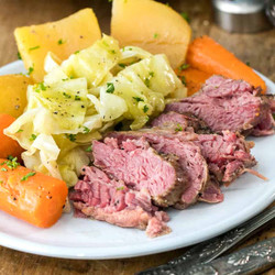 Corned Beef And Cabbage (Slow Cooker)