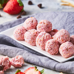 Bolitas De Avena Con Fresas Y Coco