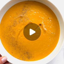 Butternut Squash And Roasted Garlic Soup