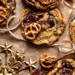 Salted Pretzel Praline Cookies