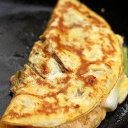 Kimchi Omelet