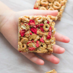 Peanut Butter Cheerio Cereal Bars