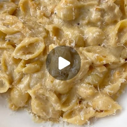 French Onion Soup Mac &amp; Cheese