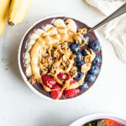 5-minute Acai Bowl Recipe