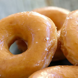 Easy Homemade Krispy Kreme Glazed Donuts
