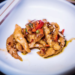 Hunan Style Chicken in Spicy Sauce