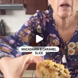 Macadamia &amp; Caramel Treat Slice