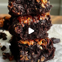 Upside Down German Chocolate Banana Cake