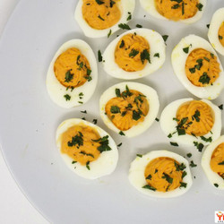 Sriracha Deviled Eggs