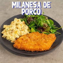 Milanesa de copa lombo com salada de batata (Mohammed)