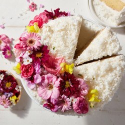 Old-fashioned Coconut Cake