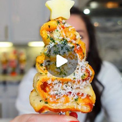 Ham And Cheddar Stuffed Christmas Trees