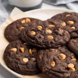 Chocolate Peanut Butter Chip Cookies