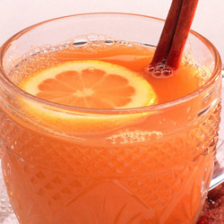 Cinnamon Spiced Apple Juice