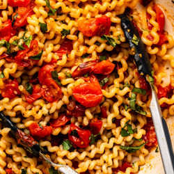 Roasted Cherry Tomato Pasta With Gremolata