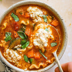 Cozy Extra Veggie Vegetarian Lasagna Soup