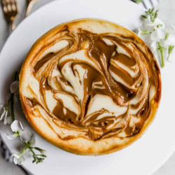 Impossibly Creamy Dulce De Leche Cheesecake