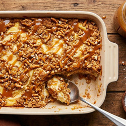 4-ingredient Salted Caramel Pretzel Cheesecake Crunch Dump Cake