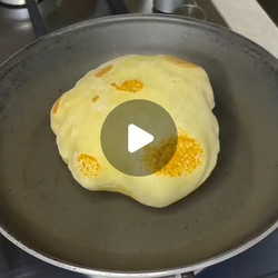 4-ingredient Pita Bread