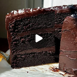 Mini Matilda Chocolate Cake