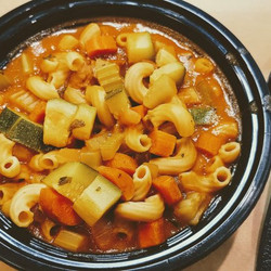 Hearty Minestrone Soup