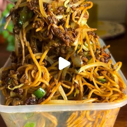 Crispy Beef Fried Noodles
