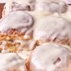 Ooey Gooey Hawaiian Roll Cinnamon Rolls