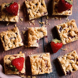 Peanut Butter And Jelly Shortbread Bars
