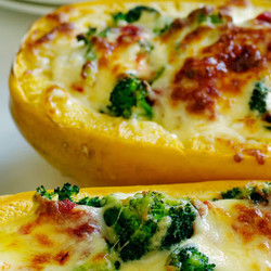 Lasagna-stuffed Spaghetti Squash