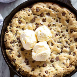 Chocolate Chip Skillet Cookie