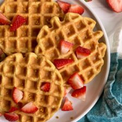 Healthy Vanilla Protein Waffles (low Carb, Paleo)