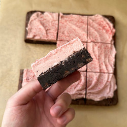 White Chocolate And Raspberry Brownies