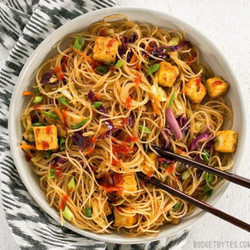 Singapore Noodles With Crispy Tofu