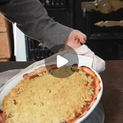 Rhubarb Crumble