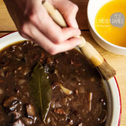 My Slow Cooker Beef Bourguignon Pie