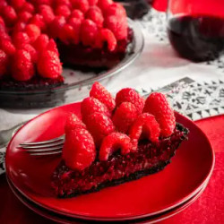 Milk Chocolate–raspberry Pie