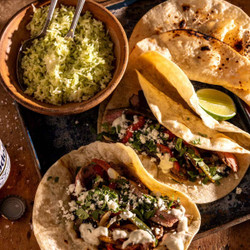 Fiesta Steak Fajitas With Creamy Jalapeño Verde Sauce