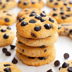4 Ingredient Keto Cottage Cheese Chocolate Chip Cookies