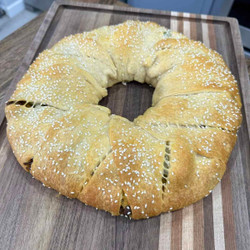 Cheeseburger Crescent Ring