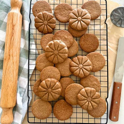 Sourdough Biscoff Cookies