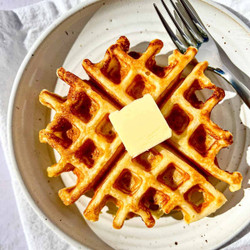 Best Crispy Buttermilk Waffles