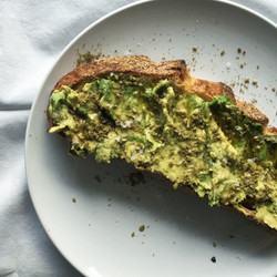 Avocado Toast With Za'atar