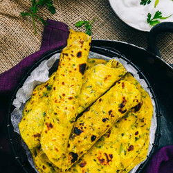 Quick &amp; Easy Gujarati Methi Thepla Recipe