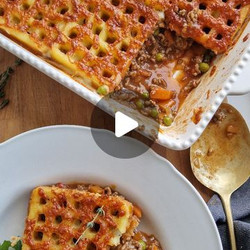 Cheesy Waffle Cottage Pie