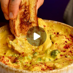 Loaded Pumpkin Broccoli Soup