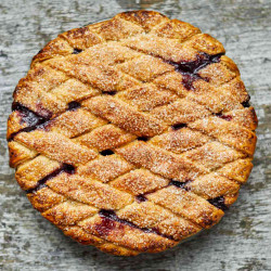 Blackberry Lattice Pie (9 inch)