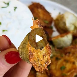 Crispy Parmesan Artichoke Hearts With Lemon-dill Buttery Yogurt