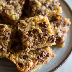 Toffee Chocolate Chip Cookie Bars