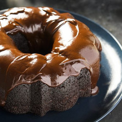 Chocolate Bundt Cake With Dark Chocolate Glaze